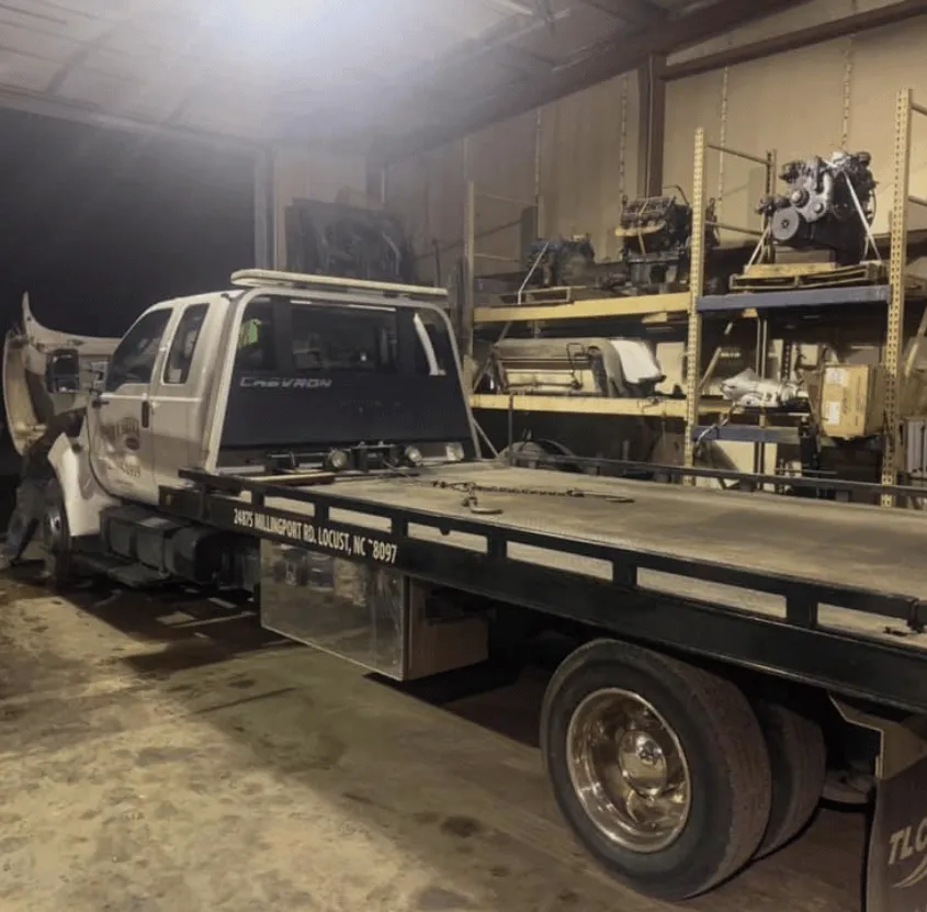 ASE Certified Roll OFF Mechanics Truck Repair Indianapolis
