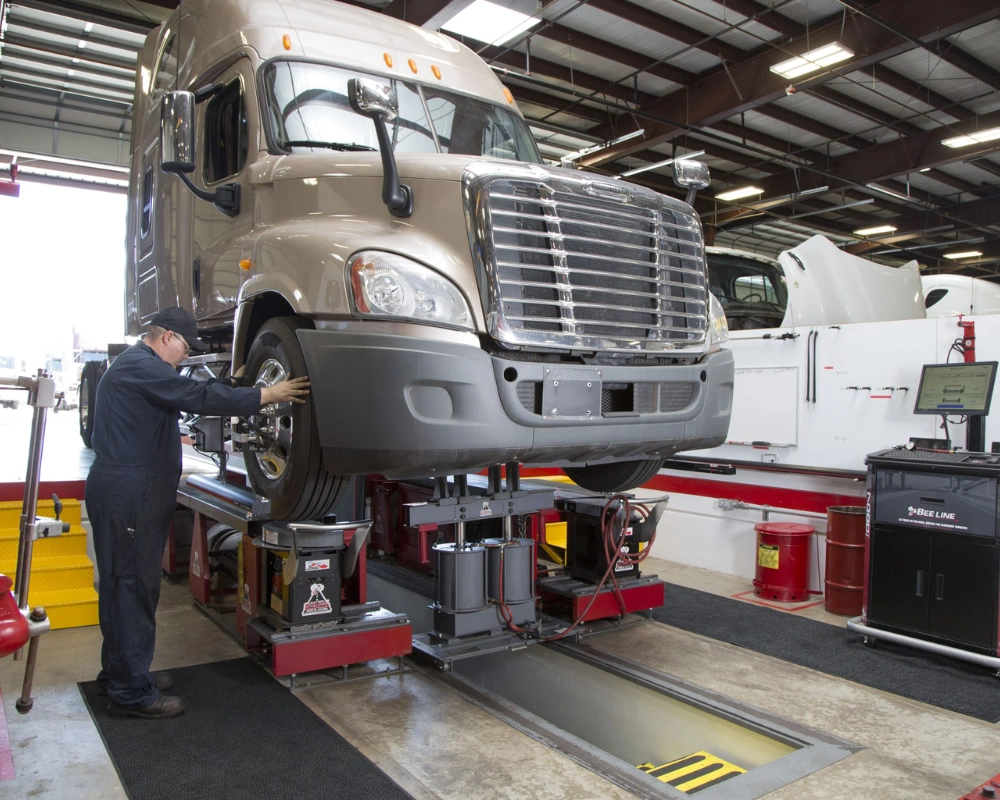 Fully Equipped Box Truck Repair Indianapolis Area