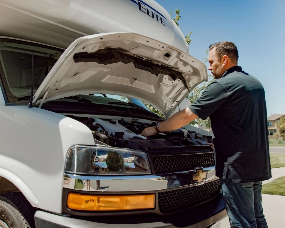 Local RV Experts Truck Repair Indianapolis