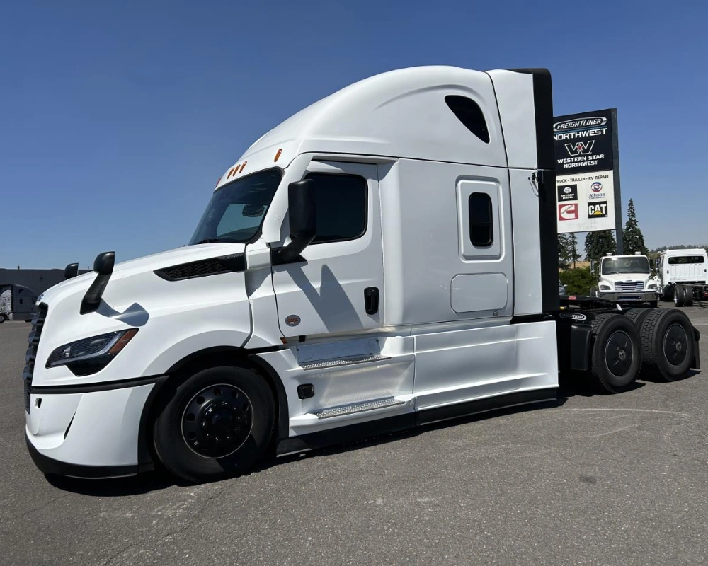 Same Day Frieghtliner Truck Repair Indianapolis